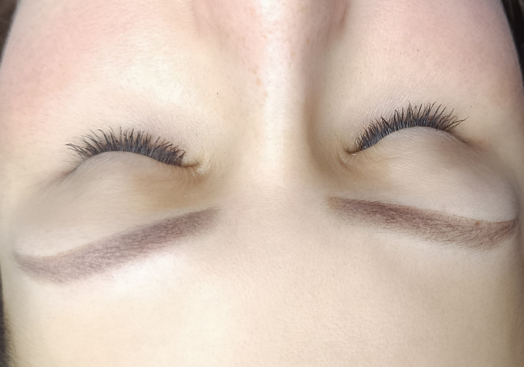 Makijaż permanetny brwi