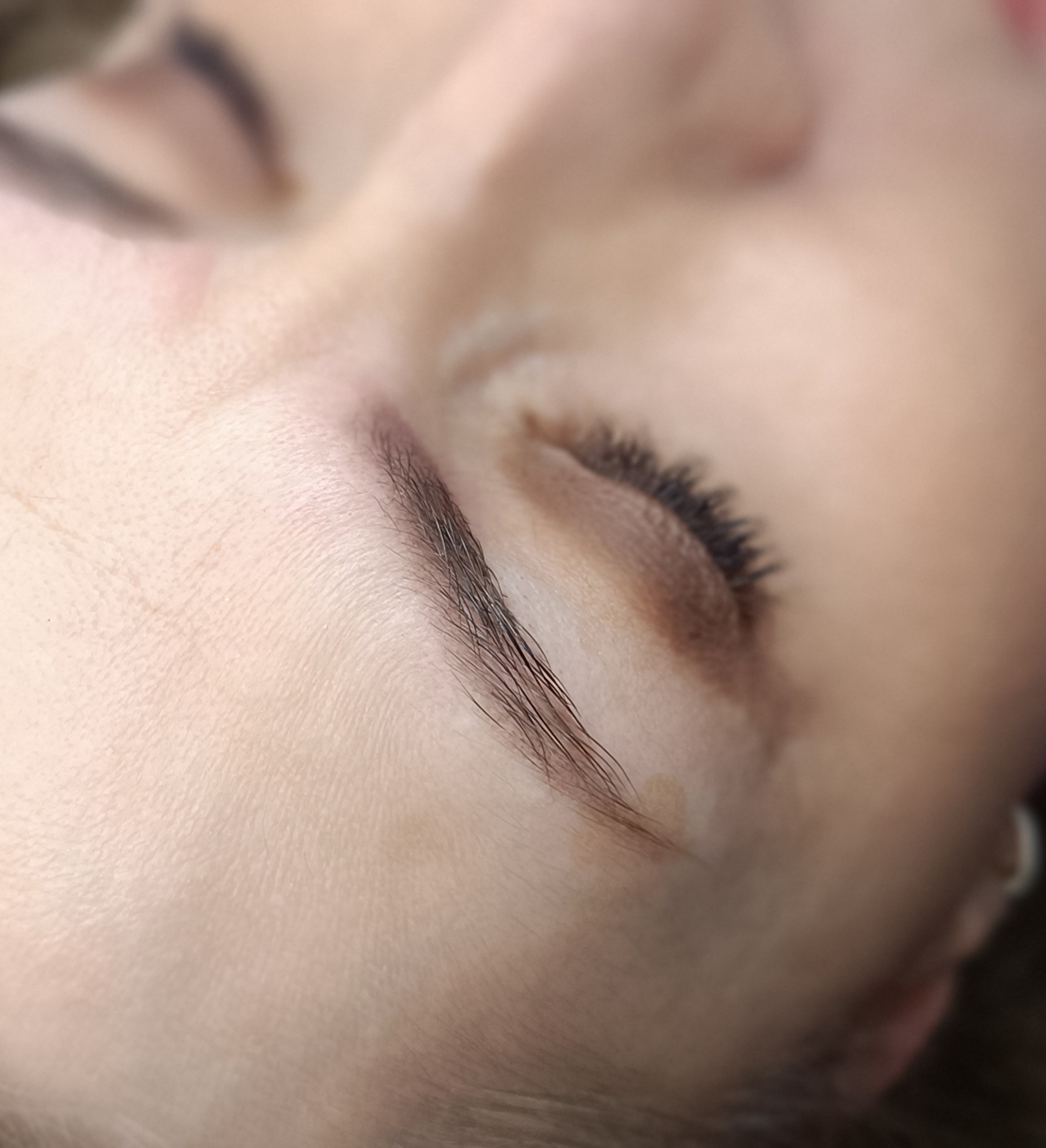 Makijaż permanetny brwi